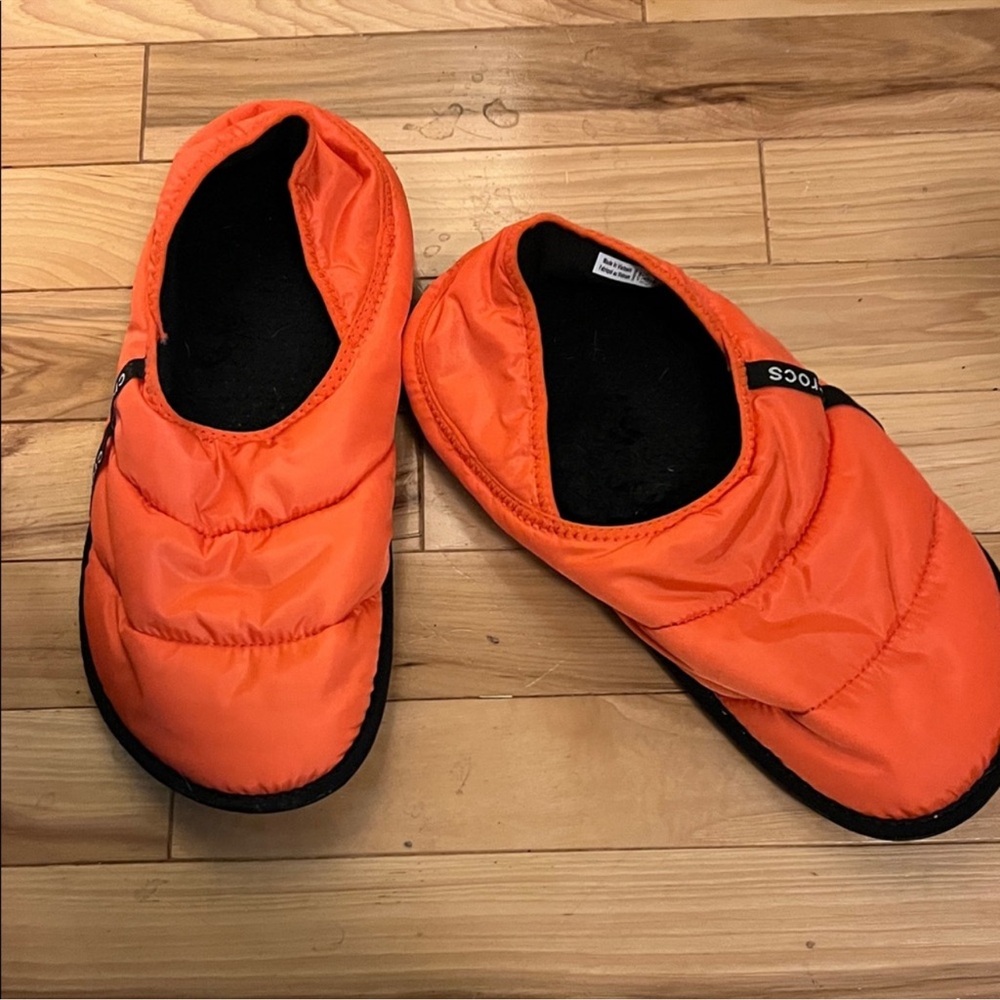 CROCS Orange Flats